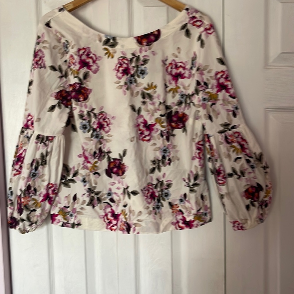 White House Black Market blouse size 12